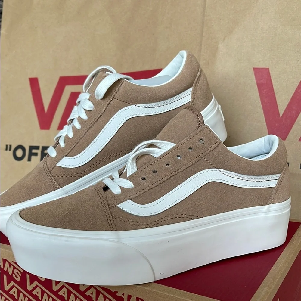 Vans WMNS Old Skool Stacked Soft Suede Burro/True White VN0A7Q5MB69 Platforms